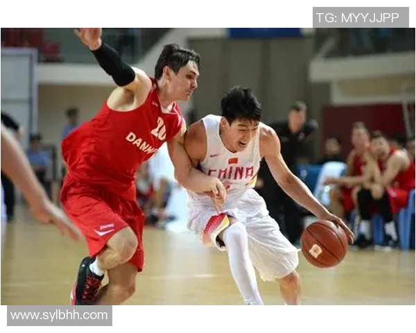 南京篮球队在洲际杯中的耐力表现分析与赛场亮点回顾 南京篮球队在洲际杯中的耐力表现分析与赛场亮点回顾