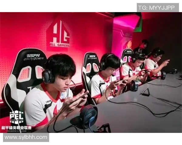 聚焦和平精英战术解析LNG战队的制胜之道与策略探讨 聚焦和平精英战术解析LNG战队的制胜之道与策略探讨