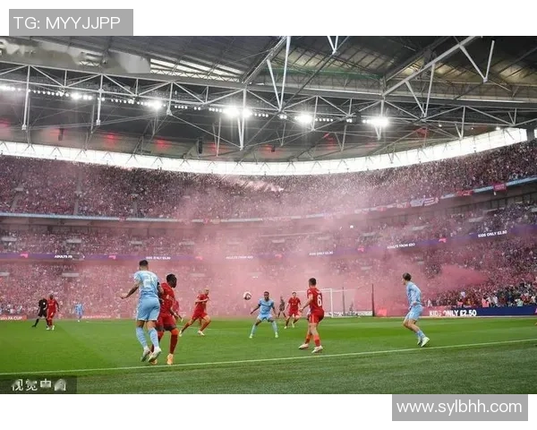 北京国安迎战曼城强强对话球迷期待精彩较量与激情时刻