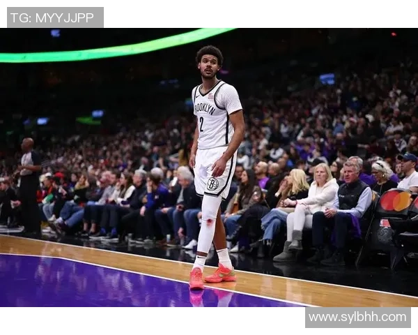 卡梅隆约翰逊如何在NBA赛场上展现出色的篮球天赋与领导能力